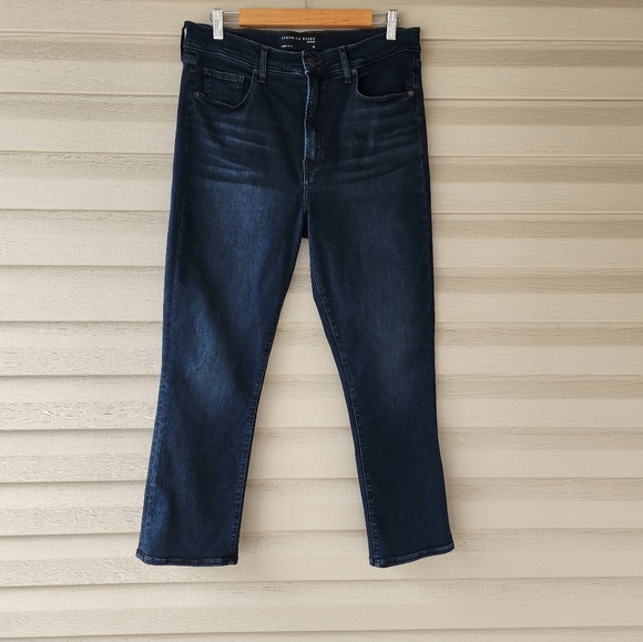 Veronica Beard Carly kick flare high rise jeans - Picture 4 of 14